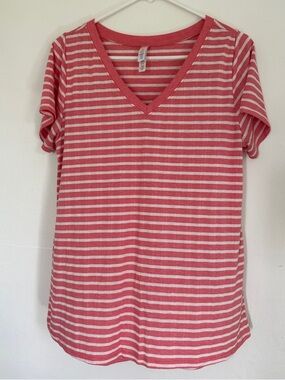 LuLaRoe Christy Tee